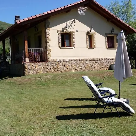 Casa Rural Refugio Del Cueto*** Villamanin Exterior photo